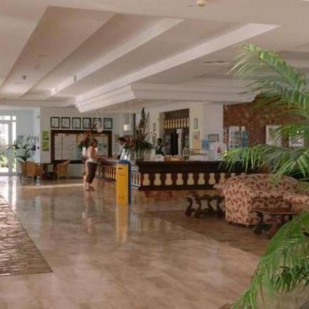 Отель Protur Monte Safari Кала Миллор Экстерьер фото